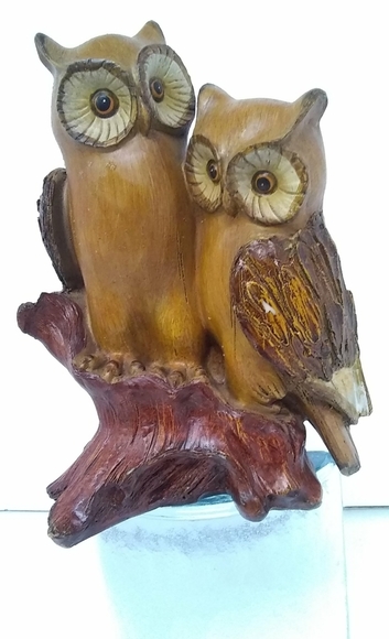 OWL Resin Figurine Statue on Tree Trunk 3D Etchings Brown Tan  8"hx 5"w  Decor - Picture 1 of 7